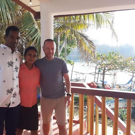 Kiralawella Beach Inn Matara Exteriör bild
